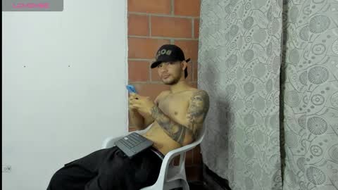 Calvin online show from December 2025 05:03:02 AM