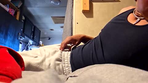 camachochuy1221 online show from December 2025 06:46:02 PM