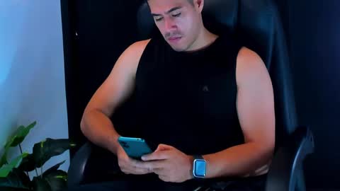 camara110 online show from December 2024 02:23:01 AM