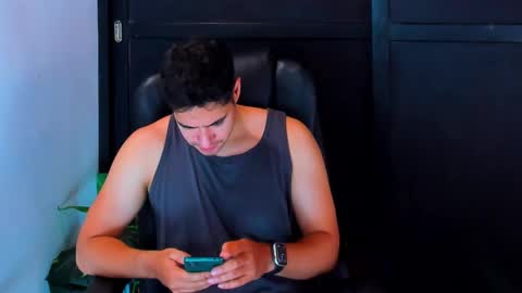 camara110 online show from December 2024 01:59:02 AM