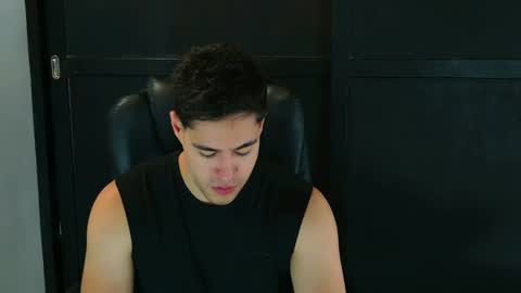 camara110 online show from February 2025 02:49:02 AM