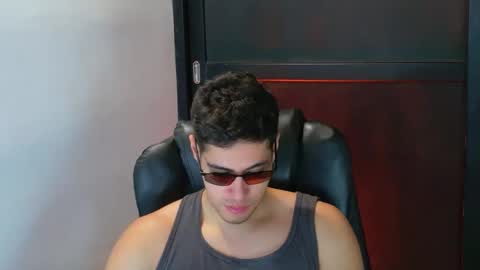 camara110 online show from September 2025 11:17:02 PM