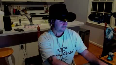 camarant online show from November 2025 08:47:01 AM