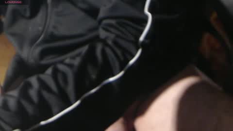 Snapshot of camboy301077 chatting on December 2024 05:03:01 PM steffencamboy online show from December 2024 05:03:01 PM