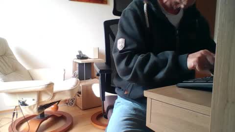 camcologne online show from March 2026 09:04:02 AM