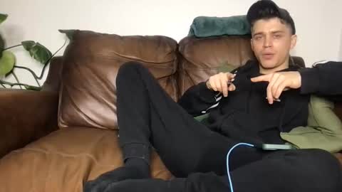 CamDoAttitude online show from March 2026 11:00:02 PM