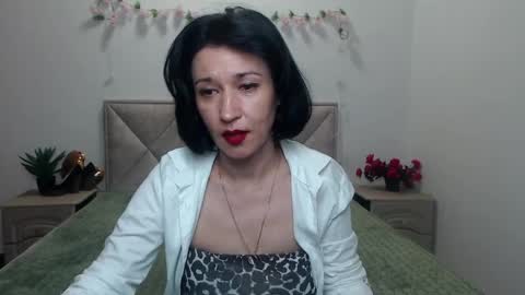 Cameronenns online show from May 2026 12:13:02 PM