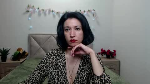 Cameronenns online show from May 2026 01:17:02 PM