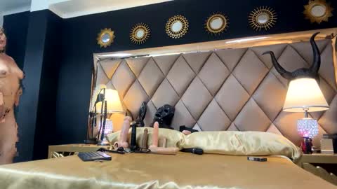 Snapshot of cameronstar1 chatting on January 2025 03:34:02 PM CameronStar online show from January 2025 03:34:02 PM