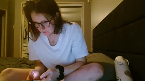 Snapshot of camforfunmoment chatting on February 2026 01:35:02 AM camforfunmoment online show from February 2026 01:35:02 AM