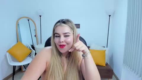 Snapshot of camiilaa1 chatting on March 2025 05:21:02 AM Camila online show from March 2025 05:21:02 AM