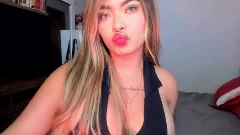 camijhonss online show from November 2025 03:37:02 AM