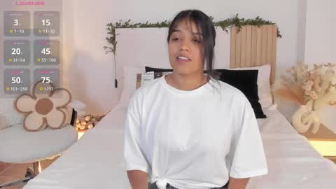 camila_bustamante_ online show from January 2026 02:54:02 PM