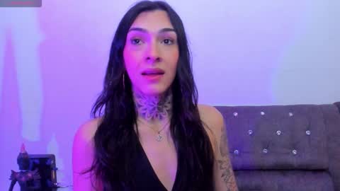 Snapshot of camila_coxx chatting on January 2026 03:31:02 AM s online show from January 2026 03:31:02 AM