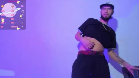 Snapshot of camila_coxx chatting on February 2026 05:15:01 AM s online show from February 2026 05:15:01 AM