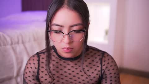 Snapshot of camila_dupont chatting on March 2026 04:18:01 AM Camila online show from March 2026 04:18:01 AM