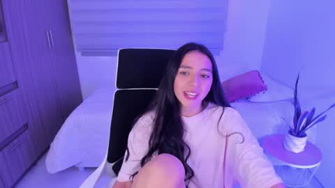 Snapshot of camila_ec2 chatting on February 2026 06:04:02 PM C A M I online show from February 2026 06:04:02 PM