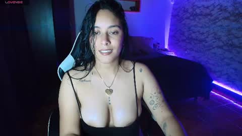 Snapshot of camila_iroose chatting on July 2026 12:50:02 AM Camila Roose online show from July 2026 12:50:02 AM