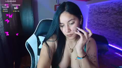 Snapshot of camila_iroose chatting on July 2026 09:55:02 PM Camila Roose online show from July 2026 09:55:02 PM
