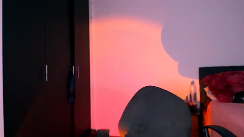 MIA  online show from March 2025 07:52:01 AM