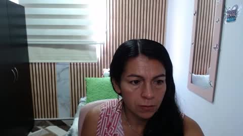 Camila Vargas online show from April 2026 04:56:02 PM