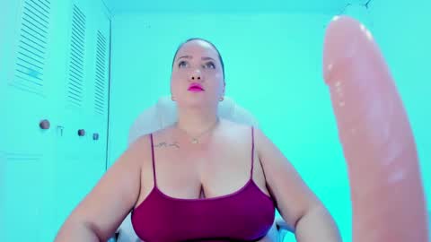camilaa foxxx online show from January 2025 08:47:01 PM