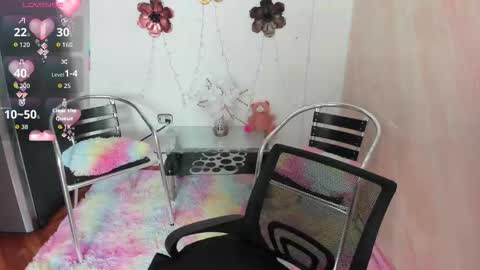 Snapshot of camilacam_ chatting on October 2025 06:03:02 PM CAMILA SUAREZ online show from October 2025 06:03:02 PM