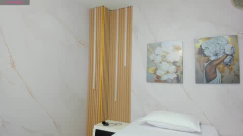 Camila  online show from December 2024 12:30:01 PM