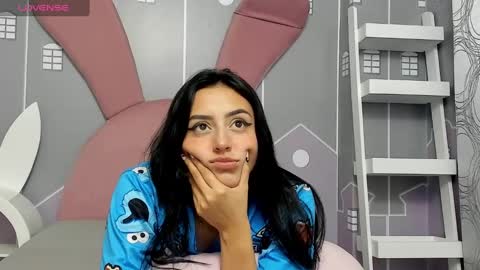 Camila  online show from February 2025 06:39:01 AM