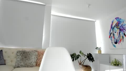 Snapshot of camilamanzurr chatting on February 2025 08:31:01 PM camila manzur online show from February 2025 08:31:01 PM