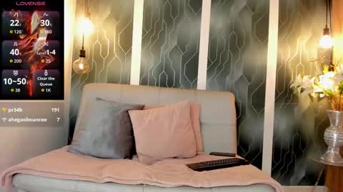 Snapshot of camilamanzurr chatting on March 2026 10:38:01 PM camila manzur online show from March 2026 10:38:01 PM