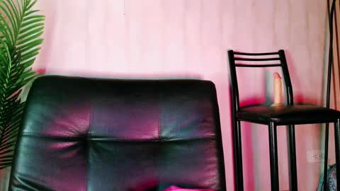 Snapshot of camilarose_oli chatting on January 2025 08:40:02 AM camilarose_oli online show from January 2025 08:40:02 AM