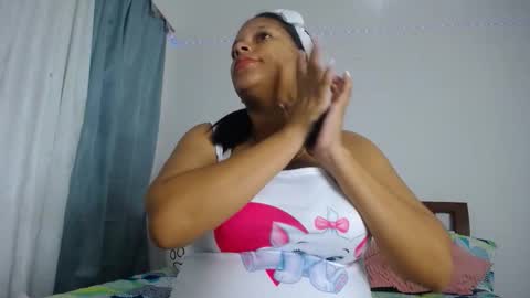 Snapshot of camilasex0 chatting on January 2026 07:05:02 PM camilasex0 online show from January 2026 07:05:02 PM