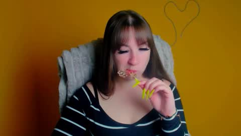 Camilla online show from May 2026 05:37:02 AM