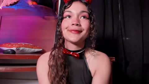 camilla_miller01 online show from October 2025 10:11:01 PM