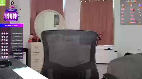 Snapshot of camillacassidy chatting on September 2025 10:43:02 PM CamillaCassidy online show from September 2025 10:43:02 PM