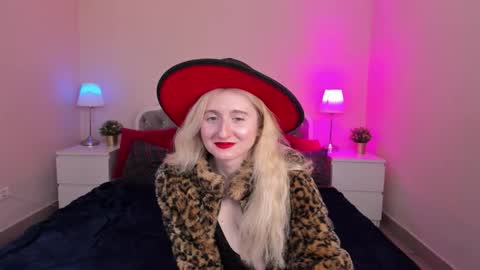 camilladreamer online show from October 2025 09:56:02 AM