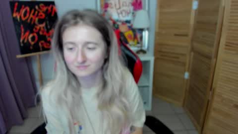 camilladreamer online show from July 2026 10:59:02 PM