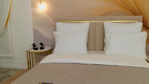 Snapshot of camillalarson chatting on September 2025 05:09:01 AM Camilla online show from September 2025 05:09:01 AM