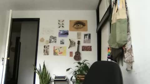  Camille   online show from April 2026 05:02:02 PM