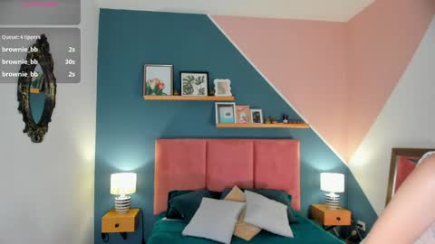 camille online show from April 2026 02:38:02 AM