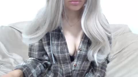 CamilleBunny online show from May 2026 02:07:02 AM