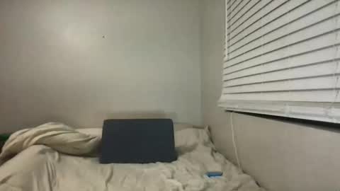 Snapshot of camilleclairexo chatting on April 2026 05:27:01 AM camilleclairexo online show from April 2026 05:27:01 AM