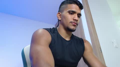 camilo_contre21 online show from April 2026 10:52:01 PM