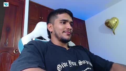 camilo_contre21 online show from May 2026 08:37:01 PM