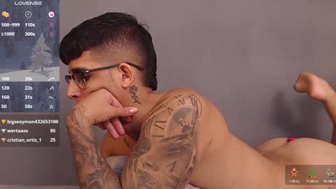 Snapshot of camilo_ospina_ chatting on December 2024 06:36:01 AM INDEPENDENT MODEL online show from December 2024 06:36:01 AM