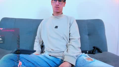 Camilo online show from April 2026 03:37:02 AM