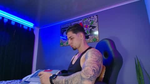 Snapshot of camiloalvarezzz3 chatting on November 2025 12:19:02 PM CAMILO online show from November 2025 12:19:02 PM