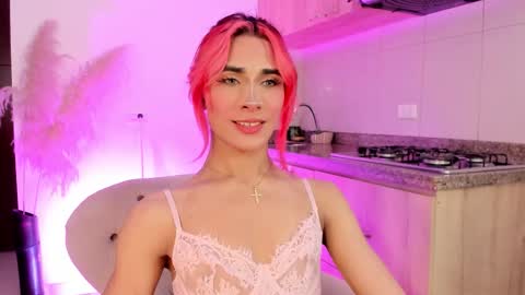 Snapshot of camilodoumit chatting on November 2025 04:24:02 AM CamiloDoumit online show from November 2025 04:24:02 AM