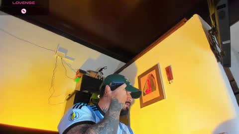 Snapshot of camilomayer chatting on September 2025 02:38:02 PM Camilo online show from September 2025 02:38:02 PM